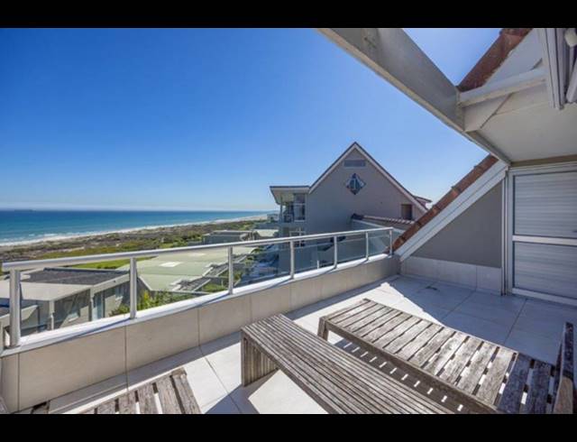 2 BEDROOM APARTMENT FOR SALE IN DOLPHIN BEACH